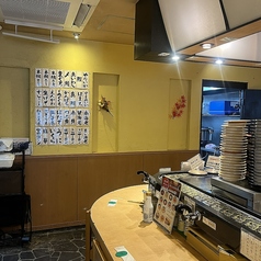 江戸前回転寿司 ぎょしん 日吉店の雰囲気1