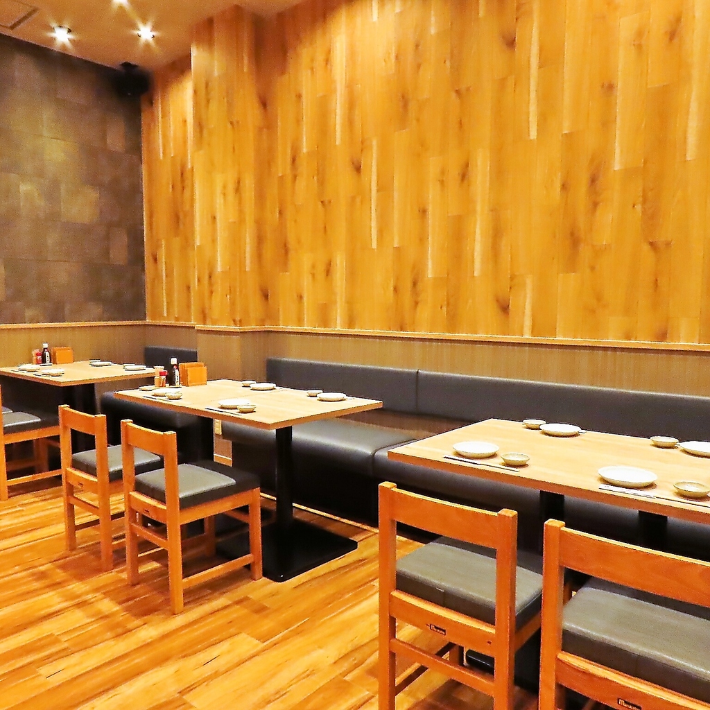 8名様・12名様・20名様のテーブル席など多数ご用意♪ゆったりBOX席もございます！