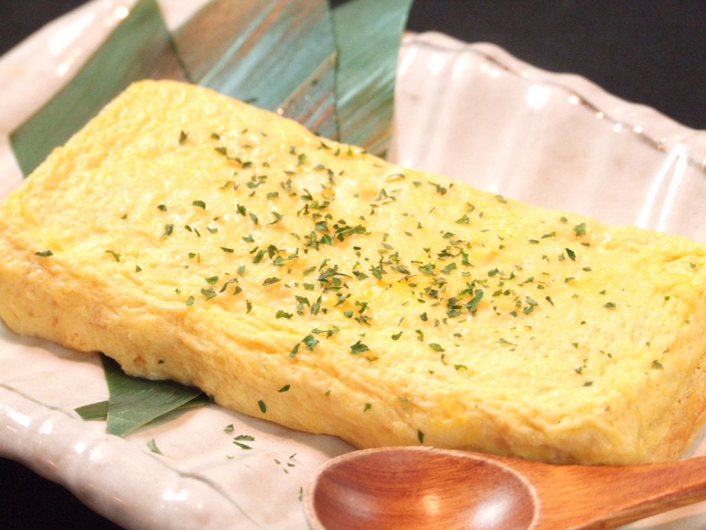 オーダーが入ってから1つ1つ丁寧に焼き上げる出汁巻き玉子もオススメです^_^