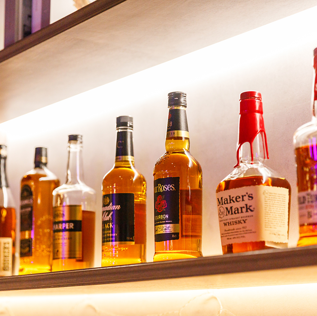 香椎照葉の生演奏が聞けるダイニングバー◎