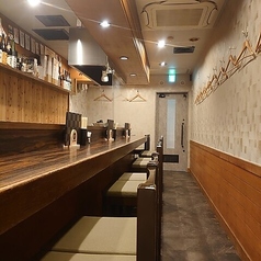 貸切でのご利用も承っております。プライベートな空間で、大切なイベントや集まりを心ゆくまでお楽しみいただけます。店内では、気の合う仲間と特別なひとときを過ごせるよう、心を込めたサービスをご提供いたします。周囲を気にせず存分にお楽しみいただけるため、誕生日や記念日、各種宴会などに最適です。