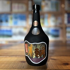 鹿児島県沖永良部島より 黒糖焼酎「睡蓮洞古酒」