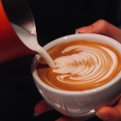 バリスタが一杯ずつ丁寧に