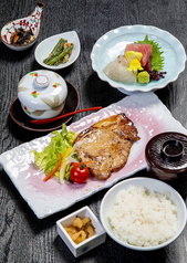 司亭 TSUKASA TEI ホテルサンライフガーデン2Fのおすすめランチ2