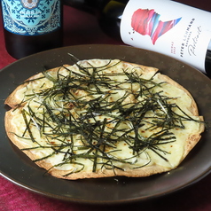 チーズたっぷりホワイトピザ 発酵はちみつ