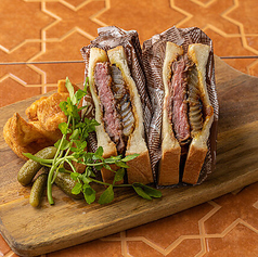 ステーキサンドウィッチ