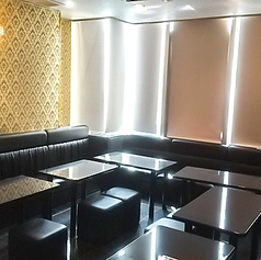 大人数用のお部屋もご用意しております。カラオケ以外のご利用でも大丈夫です♪お気軽にお問い合わせください。