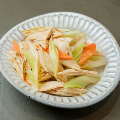 セロリと湯葉和え