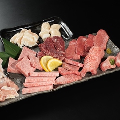 YAKINIKUEN 忍鬨 焼肉園にんぐ 大阪梅田店のおすすめポイント1