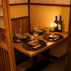 【個室居酒屋】4名様～8名様まで♪完全個室空間をお楽しみください♪女性や合コンなどで大人気！また記念日や誕生日会などにもワンランク上の宴会を演出♪3時間飲み放題＆本格料理豪華コースもご用意しております！◇新橋 個室 居酒屋◇