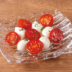 トマトとチェリーモッツァレラのマリネ
