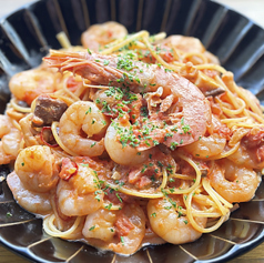 海老のトマトクリームパスタ