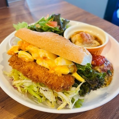 カフェ&ジェラート YUMMY S COFFEE ヤミーズコーヒーのおすすめランチ1