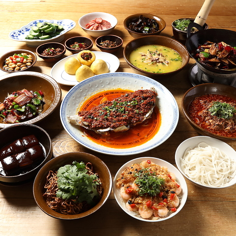 発酵中華・ハーブ中華・燻製中華。中国・湖南料理の奥深さを味わえるお店