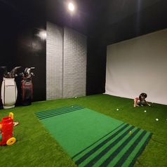 友人・家族・デートに！遊んで楽しめる多目的ダイニング