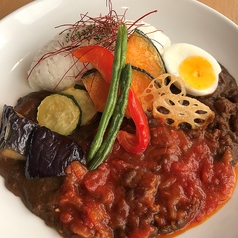 Tomato Curry Lunch　トマトカレーランチ（サラダ付）