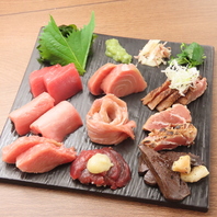 鮮度抜群の本鮪を堪能できる刺身盛り合わせをご用意！