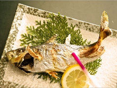 活あじの塩焼き の写真