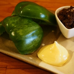 【◆やみつき食感◆】和牛そぼろ×氷結ピーマンの“パリッと”おつまみの写真