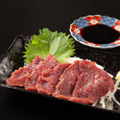 馬肉の刺し盛り