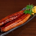 料理メニュー写真 贅沢逸品！鰻の蒲焼き　(一尾)