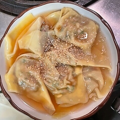 南曜軒の牛タン水餃子