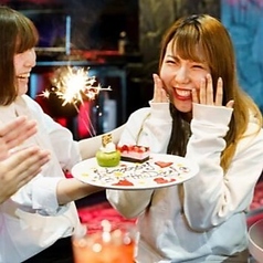 ダイニングダーツバーBee 歌舞伎町店の特集写真