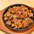 料理メニュー写真&nbsp;ニンニク醤油香る砂肝鉄板焼き