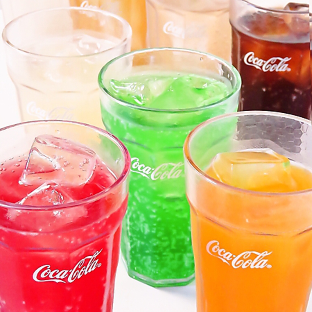 小学生以下のお子様はソフトドリンクが飲み放題♪ご家族でのご来店お待ちしております。