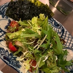 創作サラダやおしんこ、冷奴等のお酒のお供になるものも多数ご用意してお待ちしております！！