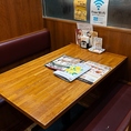 大切な方とゆっくり語り合うのに最適な、2名様向けのテーブル席です。美味しい本格イタリアンはもちろん、お料理に合わせたワインや豊富なドリンクを片手に、時間を忘れてくつろげる空間となっております。ご夫婦での水入らずでのお食事や親友との深い語らいなど、少人数でリラックスできる贅沢な時間をお過ごしください♪