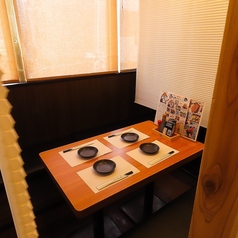 ▼3階テーブル席▼　お席結合可能となっておりますのでご宴会も対応できます！お気軽にご相談ください★各種ご宴会にもご対応いたします！【3階フロア：4名様席×2卓/3名様席×2卓/2名様席×2卓】