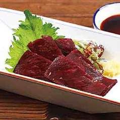 鯨肉刺身