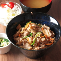 【絶品創作料理がずらり！自慢のラインナップ♪】