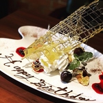 誕生日や記念日などのお祝いごとには、サプライズのデザートプレートも◎