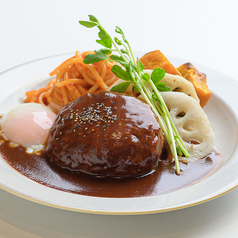 温泉卵のせハンバーグ