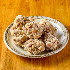 黄金の鶏の唐揚げ