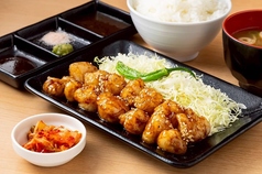 国産丸腸定食　S