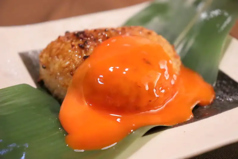 焼きおにぎり~赤彩卵黄のせ~