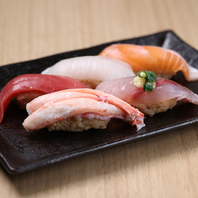 多彩な料理と自慢の寿司を満喫！日本酒に合うコース料理