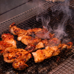 骨付きカルビ あきんどの特集写真