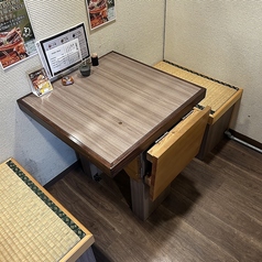 島焼肉ナーザトゥの雰囲気1