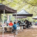 テントもあり日除け雨除け対策も◎