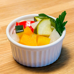 自家製彩り野菜のピクルス