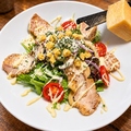 料理メニュー写真&nbsp;鶏やのシーザーサラダ