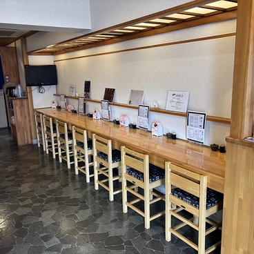 鰻の成瀬 知多市にしの台店の雰囲気1