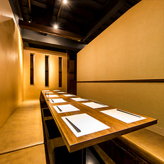 ≪テーブル席≫池袋駅から徒歩約1分！木のぬくもり感じるお席をご用意しました！