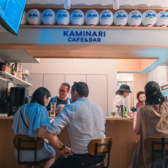 CAFE&BAR KAMINARI カミナリの雰囲気2