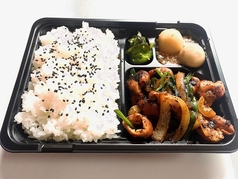 ホルモン炒め弁当