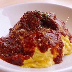 名物デミグラスオムライスと東北食材の日替わりパスタ
